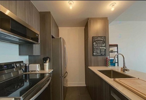 Kitchen - 404-3950 Rue Sherbrooke E., Montréal (Mercier/Hochelaga-Maisonneuve), QC 