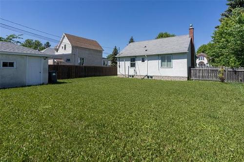 480 Tweed Ave, Winnipeg, MB 