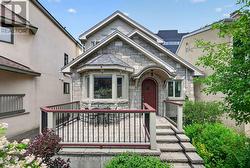 9 GRAHAM AVENUE  Ottawa, ON K1S 0B6
