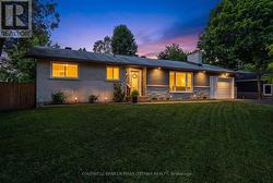 5276 HILLCREST DRIVE Ottawa, ON K4M 1E9