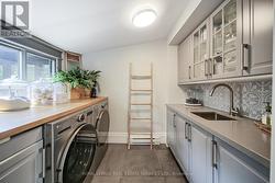 Primary Residence Laundry - 