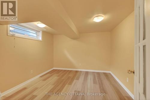 5th bedroom or flex space - 1681 Amberdale Crescent, Ottawa, ON 