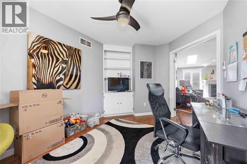 220 Paddock Green Circle, St Clair, ON 