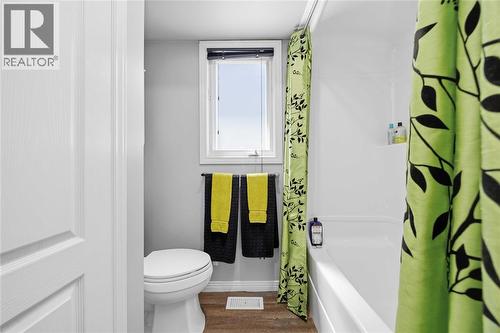 220 Paddock Green Circle, St Clair, ON 