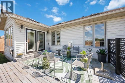 220 Paddock Green Circle, St Clair, ON 