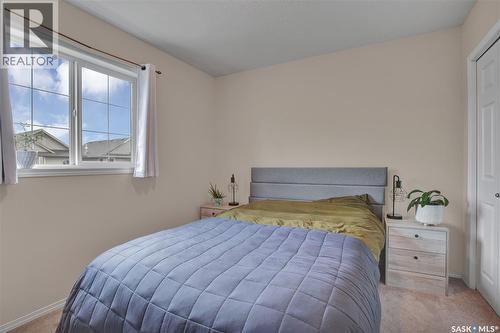 122 Blakeney Crescent, Saskatoon, SK 