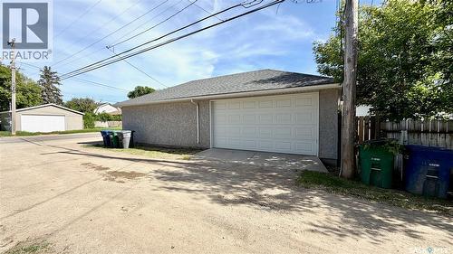 1233 13Th Street E, Saskatoon, SK 