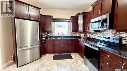1233 13Th Street E, Saskatoon, SK 