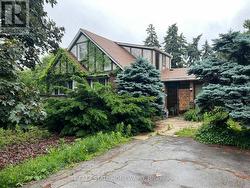 117 WARWOOD ROAD Toronto, ON M9B 5B6