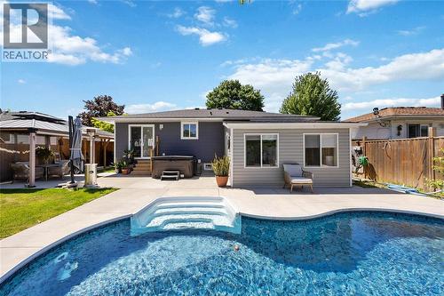 144 Templeton Crescent, St Clair, ON 