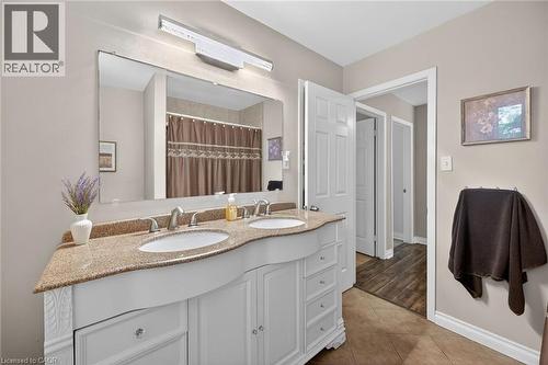 25 Inverness Avenue, Hamilton, ON 