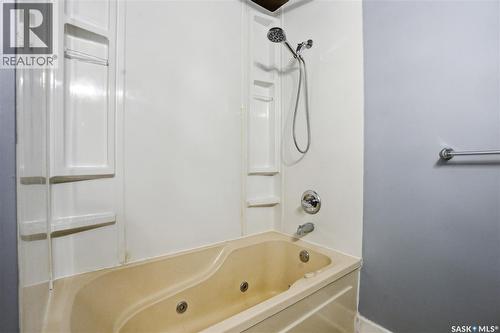 135 Penryn Crescent, Saskatoon, SK 