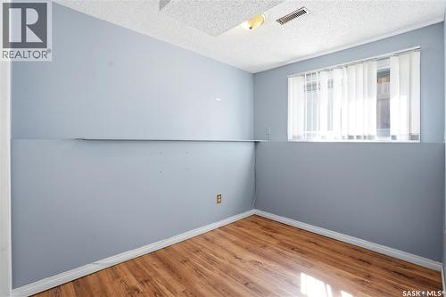 135 Penryn Crescent, Saskatoon, SK 