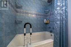 Family 4 PC Bathroom - 