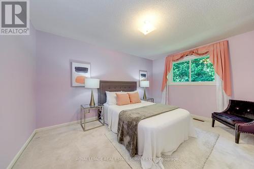500 Woodview Road, Burlington, ON 