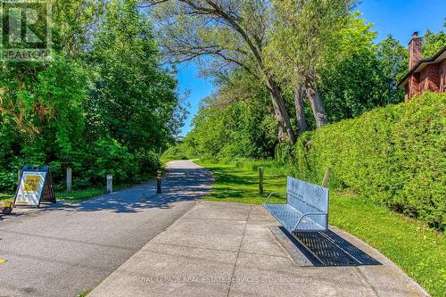 500 Woodview Road, Burlington, ON 