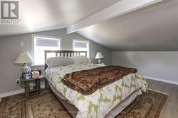 Apartment Bedroom - 