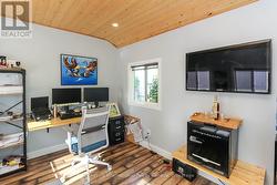 Bunkie/Office - 