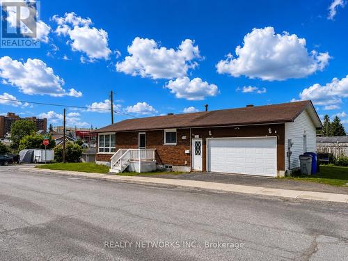303 POPLAR AVENUE  Timmins (Tm - Tnw - Algonquin To Jubilee), ON P4N 4S2