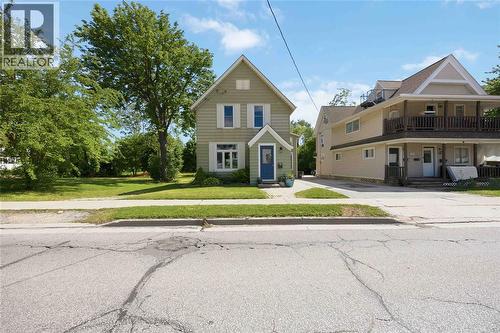 249 London ROAD  Sarnia, ON N7T 4V9