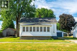 223 King STREET Wallaceburg, ON N8A 1H4