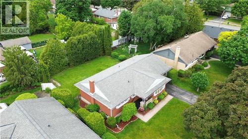 104 Elgin Crescent, Waterloo, ON 