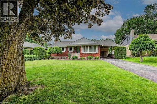 104 Elgin Crescent, Waterloo, ON 