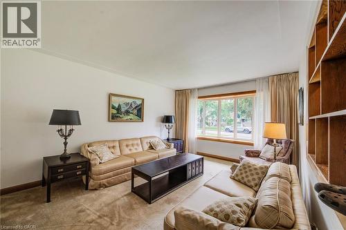 104 Elgin Crescent, Waterloo, ON 