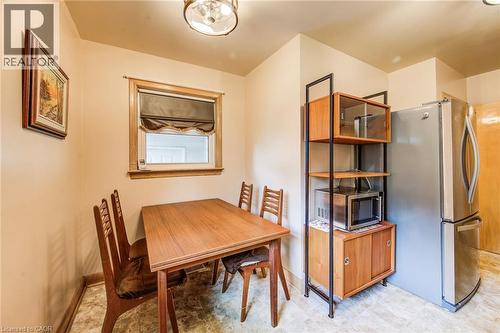 104 Elgin Crescent, Waterloo, ON 