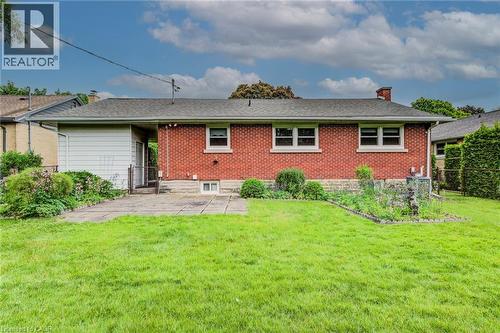 104 Elgin Crescent, Waterloo, ON 