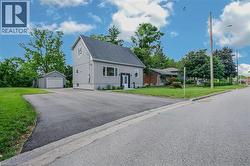 46 CLARA Crescent  Brantford, ON N3S 7E1