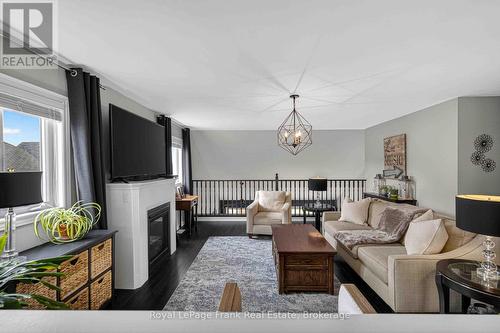 2 Richard Eason Court, Otonabee-South Monaghan, ON 