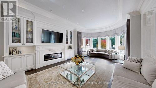101 Forest Heights Boulevard, Toronto, ON 