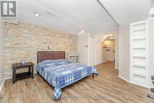 35 Jerry Drive, Cambridge, ON 