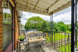 UPPER UNIT VACANT - 