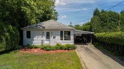 403 7e Avenue  Deux-Montagnes, QC J7R 3J2