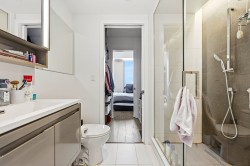 Master Bathroom - 