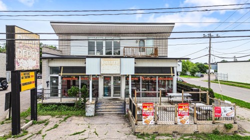 Front of Structure - 2049  - 2051 Boul. Du Curé-Labelle, Saint-Jérôme, QC - Outdoor