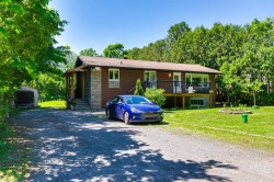 49 Vieux Chemin  Cantley, QC J8V 2W2