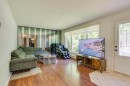 Salon - 49 Vieux Chemin, Cantley, QC 