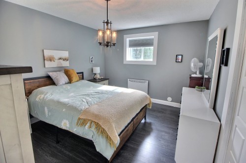 Chambre à coucher principale - 503 Route 111 O., Amos, QC 