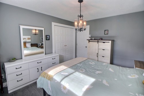 Chambre à coucher principale - 503 Route 111 O., Amos, QC 