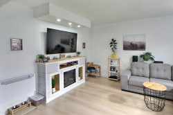 Salon - 