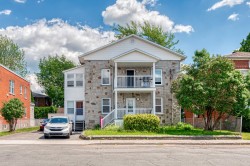 572  - 574 Rue Villeneuve Drummondville, QC J2C 4R1
