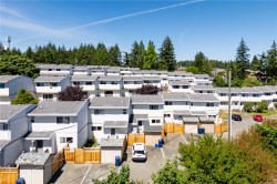 #4-400 Robron Rd Campbell River, BC V9W 5N5