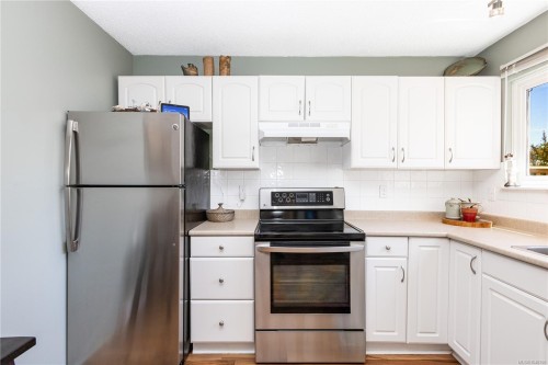 #4-400 Robron Rd, Campbell River, BC 