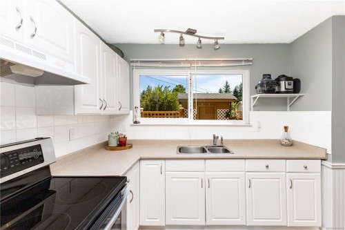 #4-400 Robron Rd, Campbell River, BC 