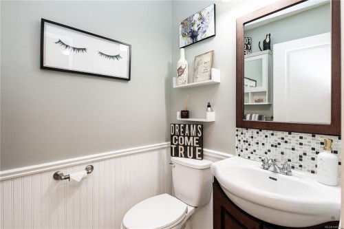 #4-400 Robron Rd, Campbell River, BC 