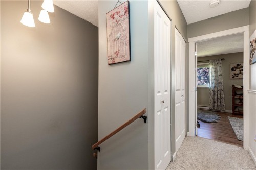 #4-400 Robron Rd, Campbell River, BC 
