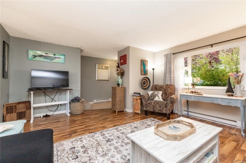 #4-400 Robron Rd, Campbell River, BC 